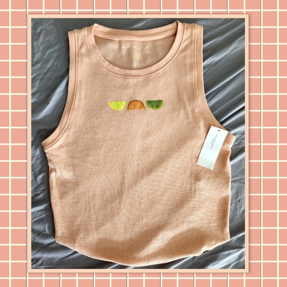 NWT American Eagle Peach Fruit Graphic tank